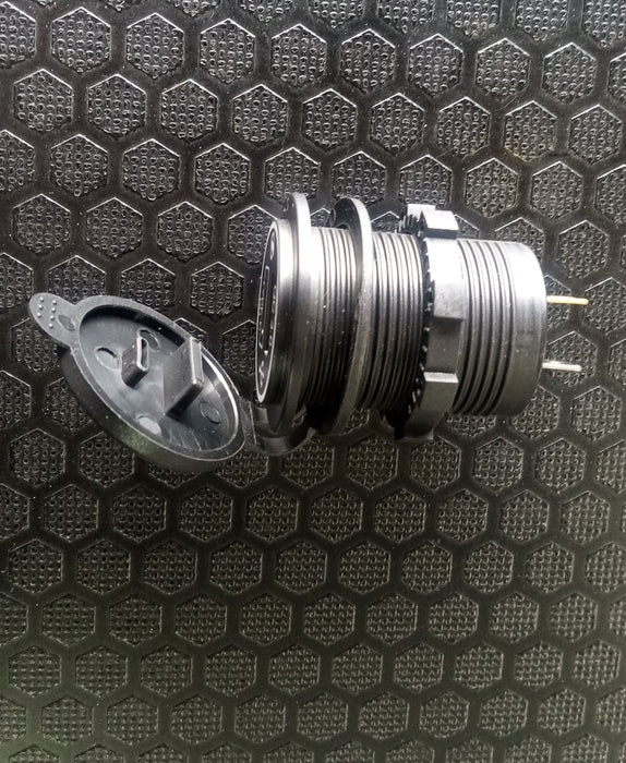 Stealth Power Port for 3rd Gen Toyota Tacoma (2016+)