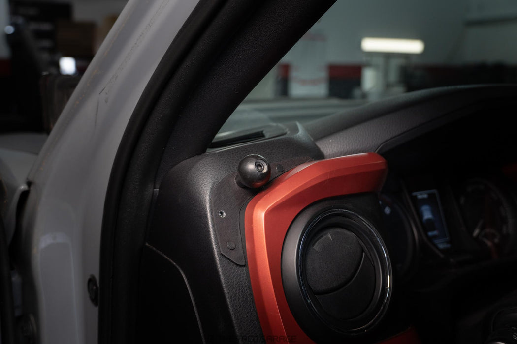 Driver Side Dash Mount (DDM)